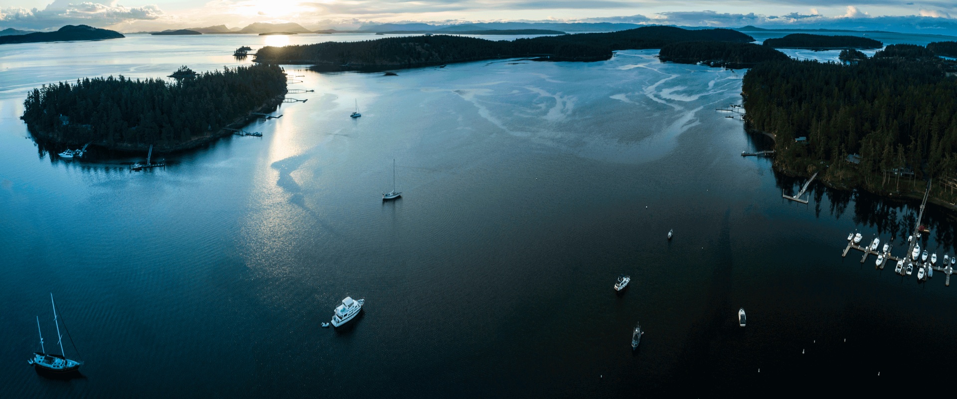 Top Inland Destinations for Boating Enthusiasts